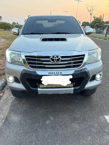 Toyota Hilux CD SRV D4-d 4X4 3.0 TDI Diesel AUT 2015