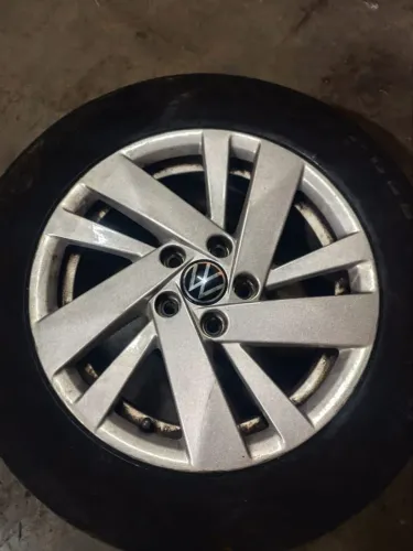 Roda original Volkswagen aro 15