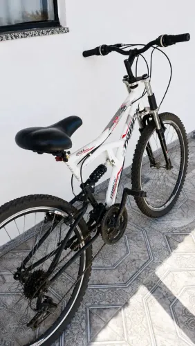 Bicicleta aro 26