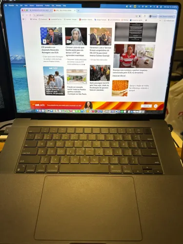 Vendo Macbook Pro M4 16 polegadas space black novíssimo