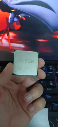 Processador AMD Ryzen 5 3600 3.6GHz (4.2GHz Turbo) AM4 6-Cores 12-Threads