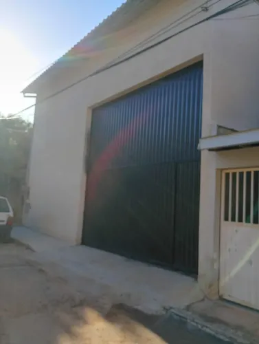 alugo galpao no gilson carone