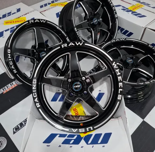 Rodas 15" Raw Racing Five Star Importadas 4x100
