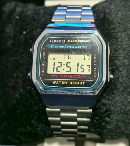 Relógio digital Casio A168 da linha Casio Vintage