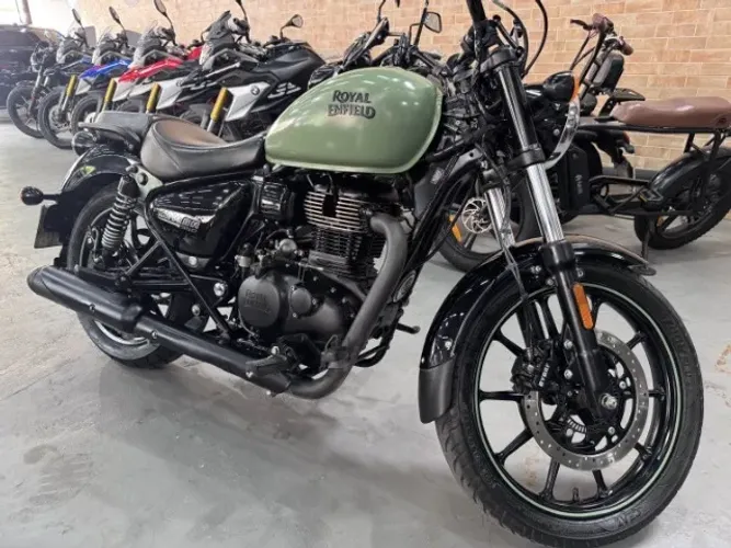 ROYAL ENFIELD METEOR FIREBALL 350 ABS 2025