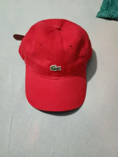 Boné Lacoste original