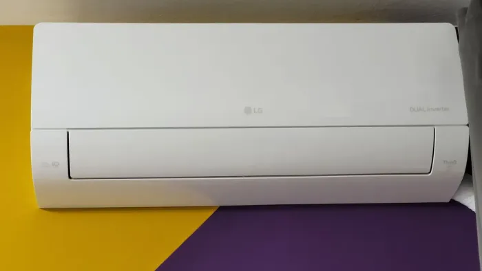 Ar condicionado 9mil btus - inverte quente e frio 