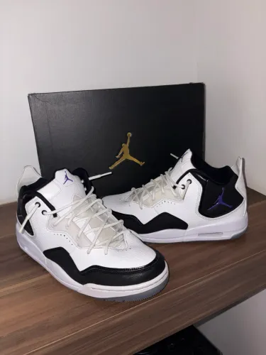TÊNIS JORDAN COURTSIDE 23 40BR ORIGINAL