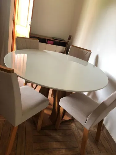 Mesa de jantar 5 cadeiras