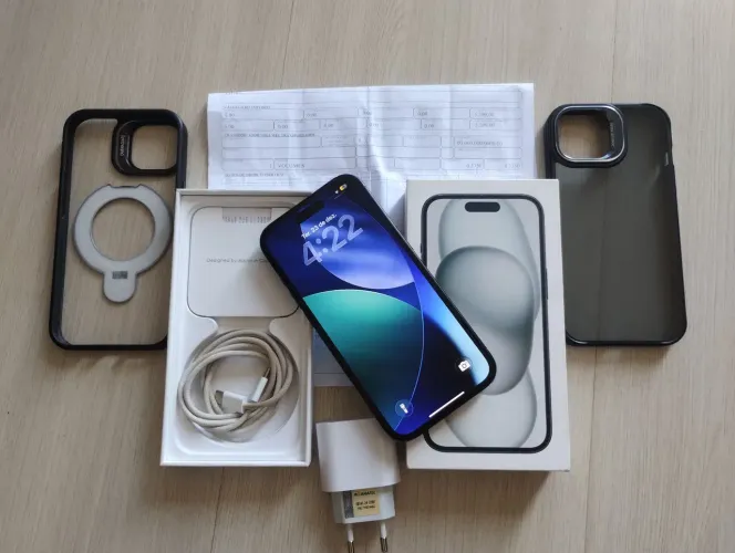 iPhone 15 perfeito estado