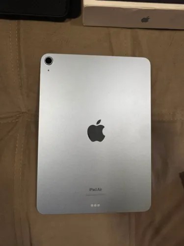 iPad Air M2 11?