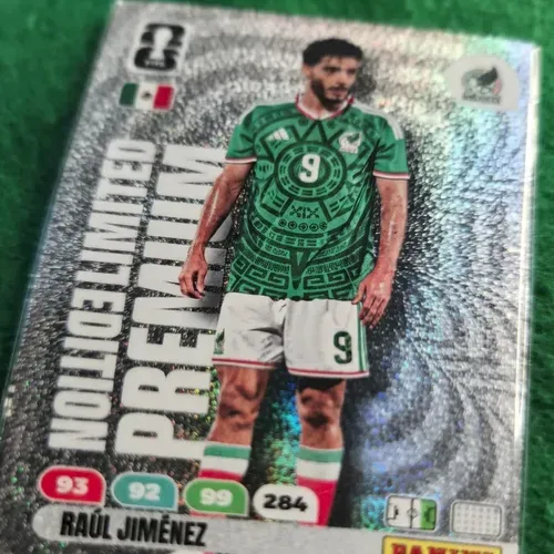 RAUL JIMÉNEZ - EDIÇÃO LIMITADA PREMIUN PRATA - Card Panini Adrenalyn XL