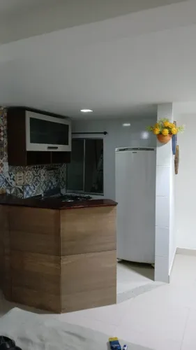 Itapuã, quitinete excelente localização, mobiliado, pronto para morar.