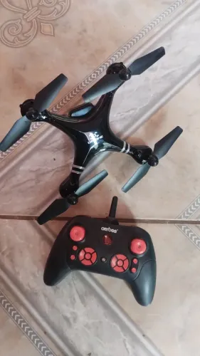 Drone AB-F714 aerbes em bom estado.