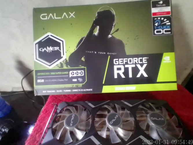 Placa de vídeo RTX2060 SUPER 8GB