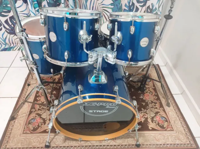 Bateria X-Pro reduzida Bumbo de 18 linda