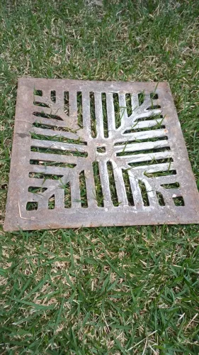 Grade ralo ferro fundido 30 x 30