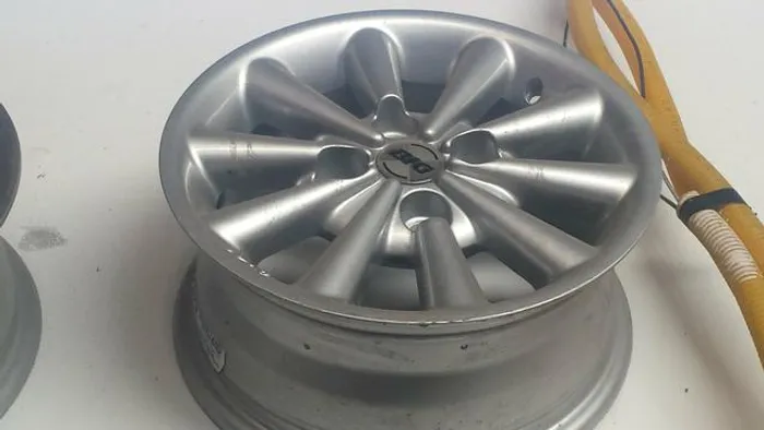 Roda aro 13 BRW Palito Prata Chevrolet Corsa 4X100 jogo