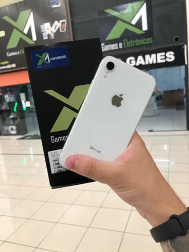 iPhone XR branco sem detalhes // adquira o seu também