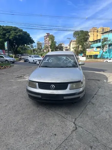 Sucata passat 1.8 aspirado para retirada de pecas