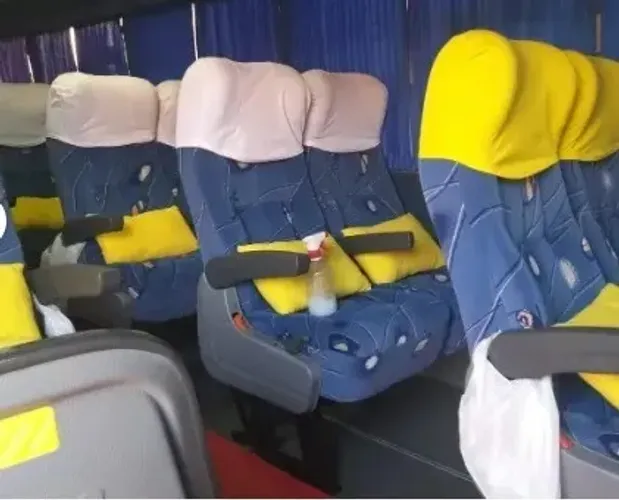 Locacao de vans - Onibus