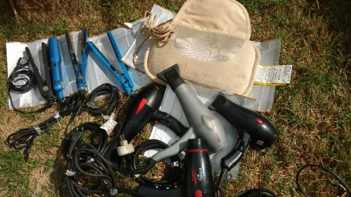 Vendo + 50 aparelhos/itens, funcionando, em bom estado; leia bem o anuncio.