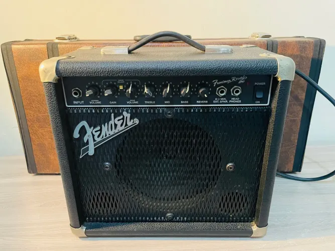 Amplificador de Guitarra Fender Frontman Reverb 38w