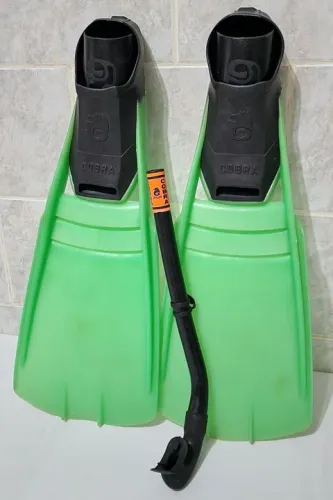 Nadadeira(Pé de pato) Cobra Flash 