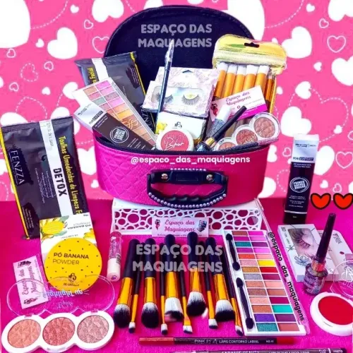 Maleta Recheada de Maquiagem, Acessórios e Skincare