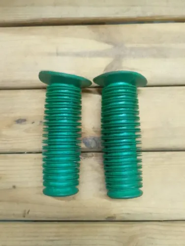 Punhos verdes Caloi berlineta