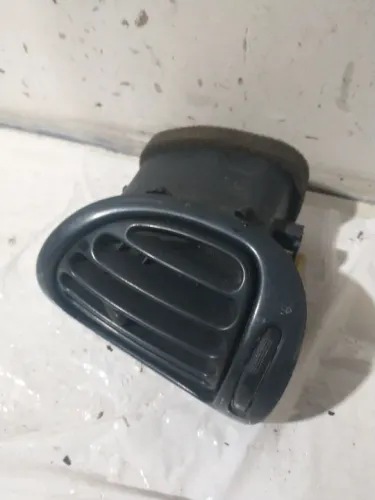 Difusor direito Peugeot 206 2005