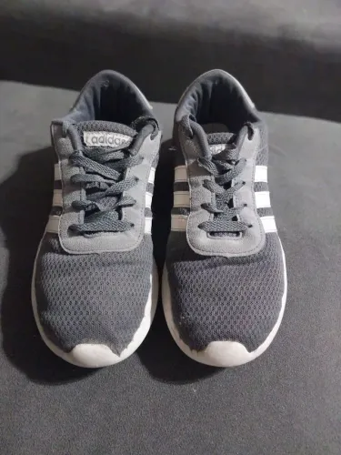 Tenis Adidas 