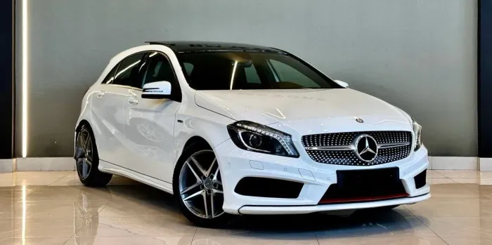 Mercedes-Benz A 250 Sport Turbo - ABAIXO DA FIPE