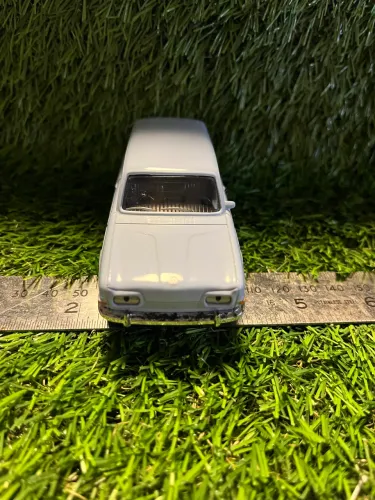 Miniatura Volkswagen Variant (1969) - Edição 24 - F1 Azul-celeste