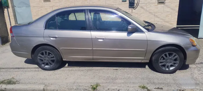 Honda Civic Sedan LX 1.7 16V 115cv Mec. 4P 2003