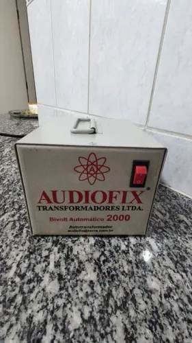 Transformador Bivolt Automático 2000 - Audiofix