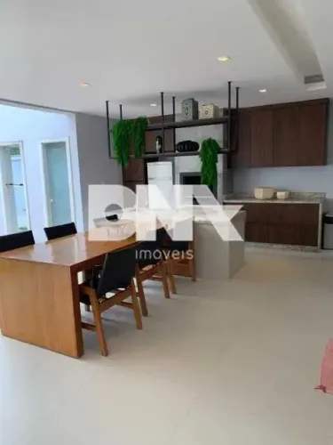 Casa em Condomínio na Barra da Tijuca