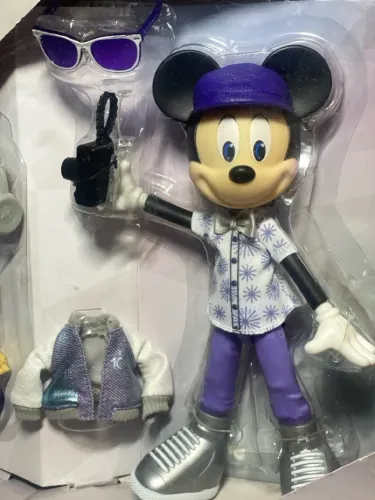 Boneco Mickey Mouse Fashion com Acessórios - Novo!