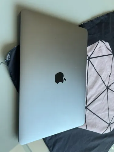 MacBook Pro M1 13" | 16GB RAM | 512GB SSD | TOP!