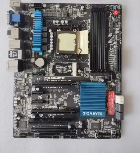 Kit Placa mãe GIGABYTE GA-Z+Processador Intel i7 2600k +memória Gskill 3x 4gb77X-D3H