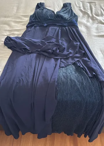 Vestido festa azul Marinho com brilho tamanho GG com echarpe