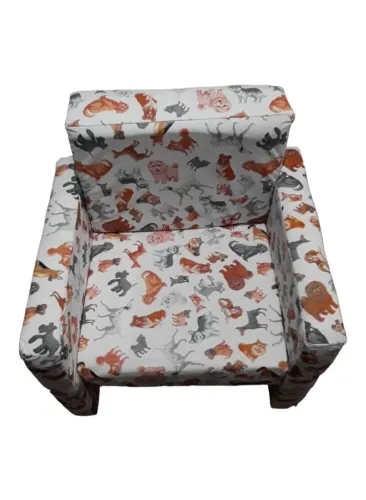 Poltrona infantíl estampa animais