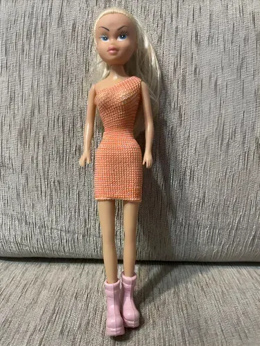 Boneca Sheyla Vestido Laranja