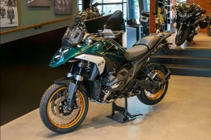 BMW R 1300 GS OPTION 719 