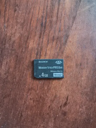 Cartão Memória Original Camera Sony Cybershot Stick Pro Duo 4gb - unitário!