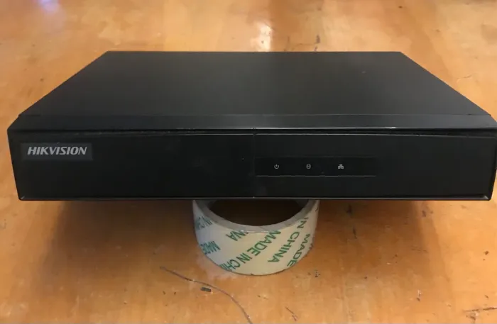 Dvr hikvision 16 câmeras 