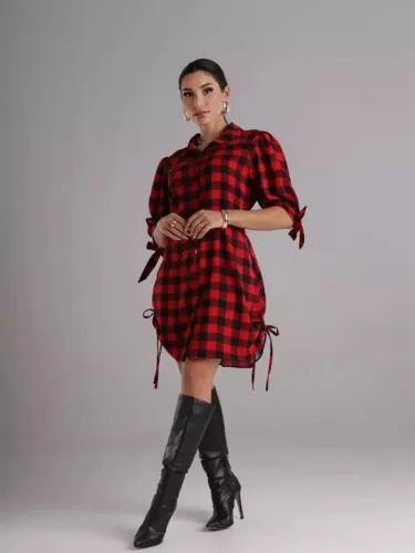 Vestido Curto Chemise Xadrez Com Manga 3/4 E Amarração
