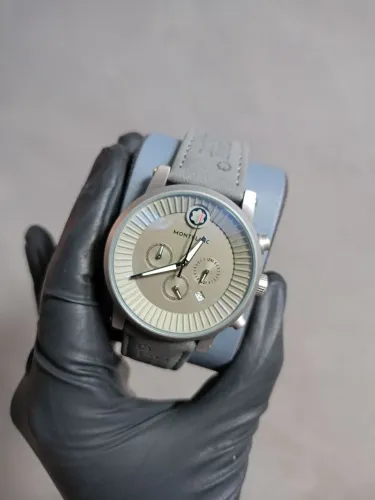 Relógio Montblanc Masculino - Design Clássico e Elegante