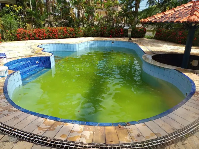 Limpeza e Manutenção de Piscina 24h