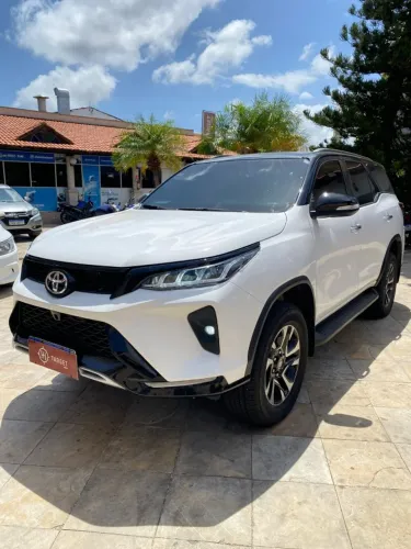 Toyota Hilux SW4 SRV C/ Acessórios DIAMOND 4X2 2.7 Flex 16V Aut. 2020